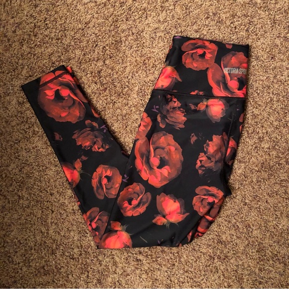 Victoria's Secret Pants - Victoria Sport Leggings
